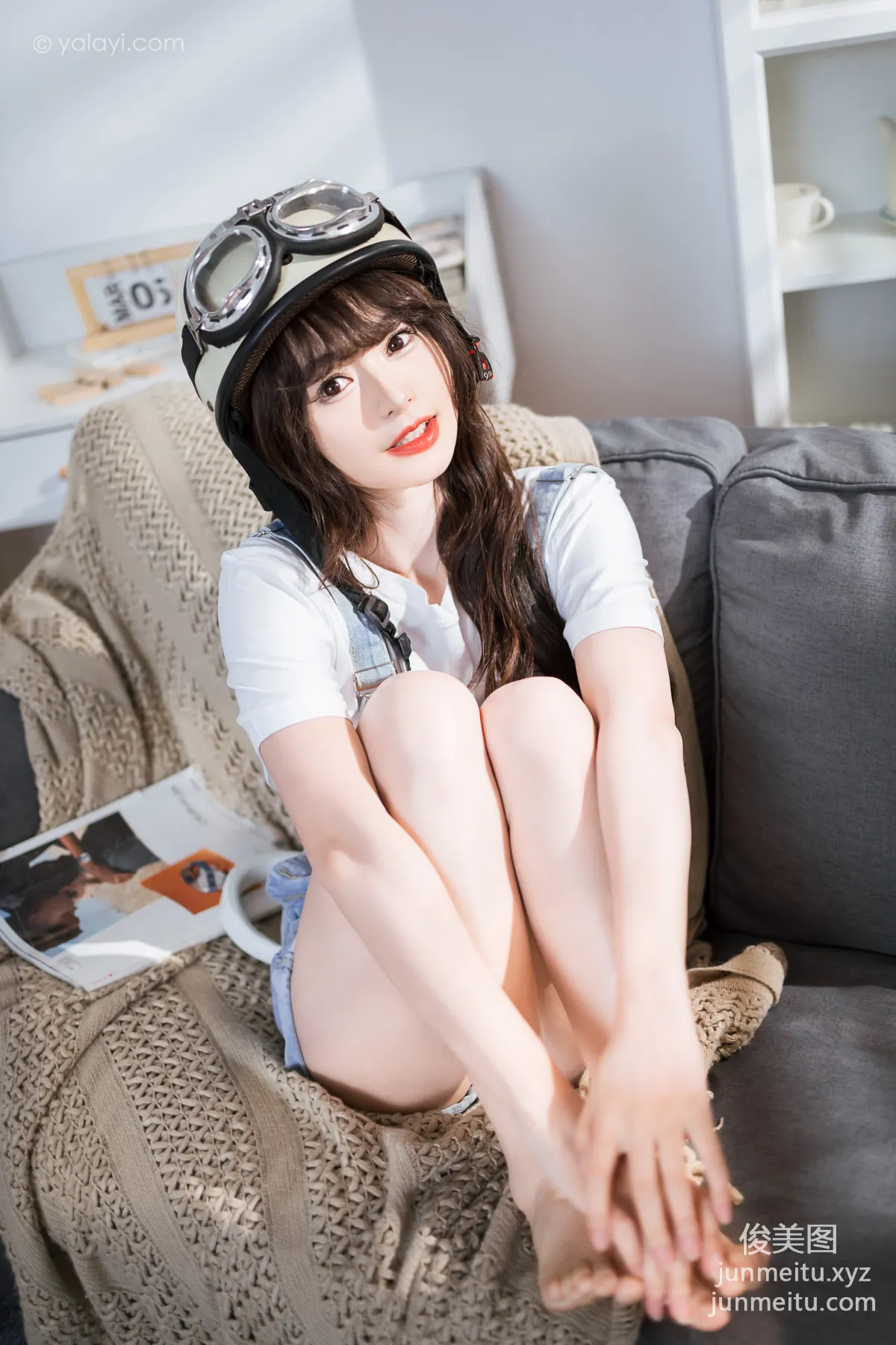 [YALAYI雅拉伊] 2023.05.02 NO.1032 穿吊带牛仔裤的少女 小亭 page 46