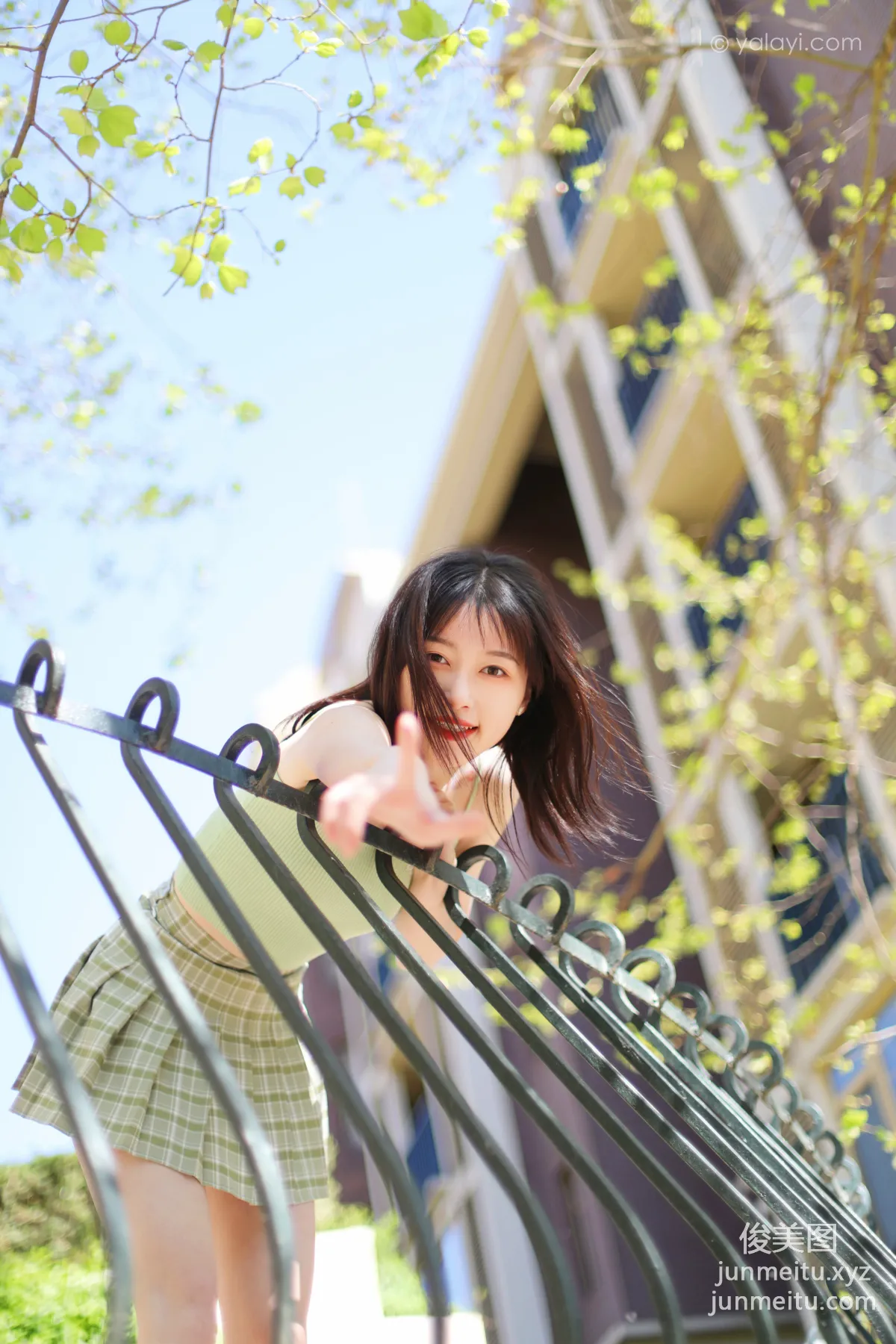 [YALAYI雅拉伊]2022.04.23 NO.924 春柔 京京 page 25