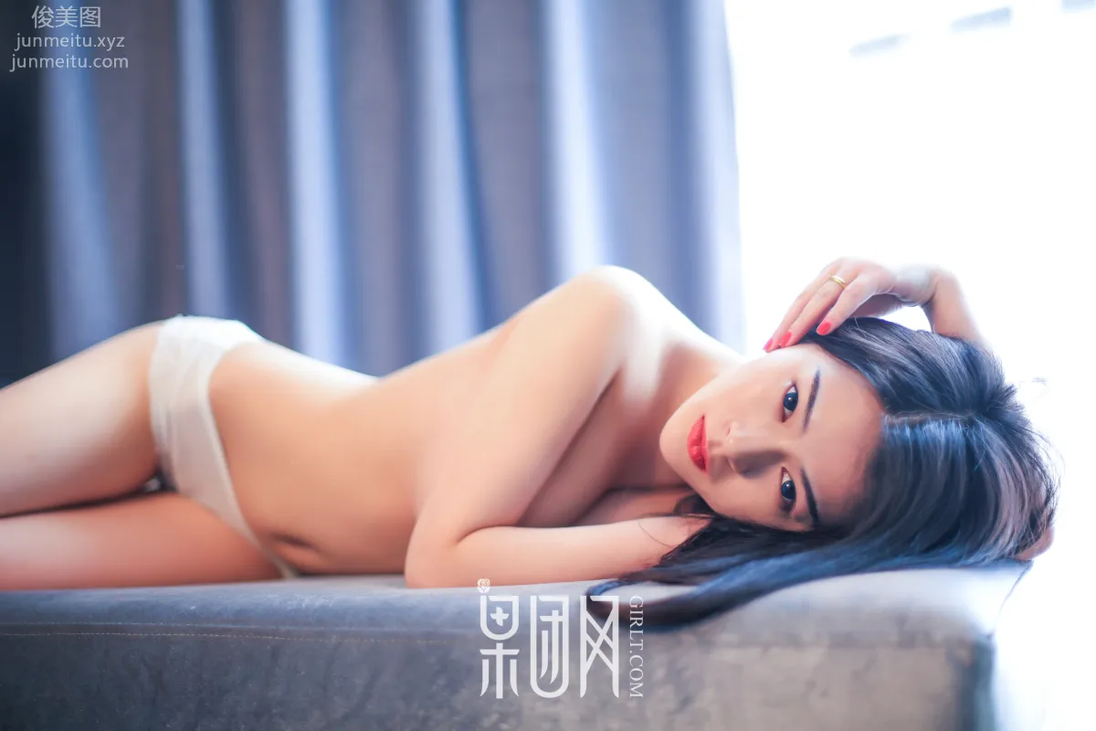 [GIRLT果团网]投稿作品 2017.05.28  TG001 全裸清纯尤物 page 32