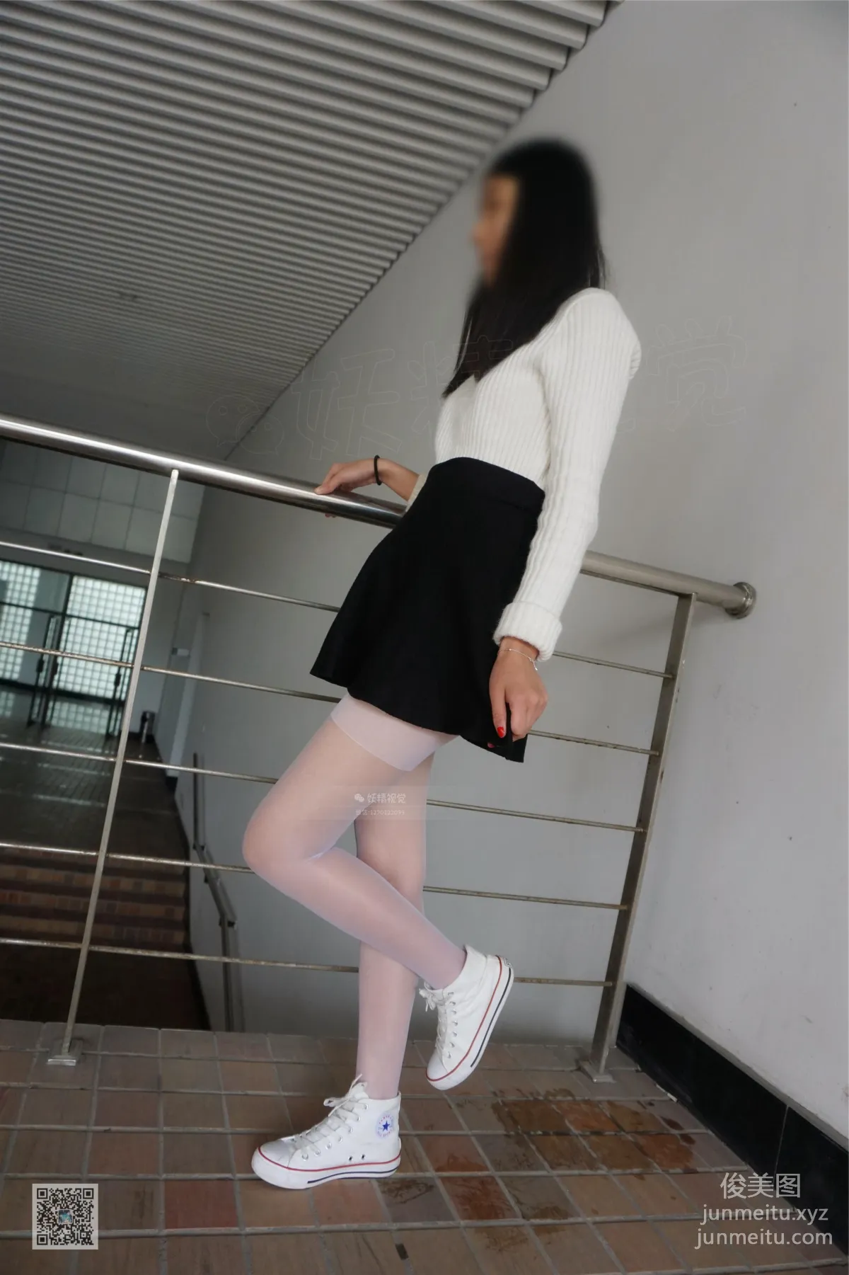妖精视觉 NO.044 诗诗 风吹起白丝袜 [66P] page 7