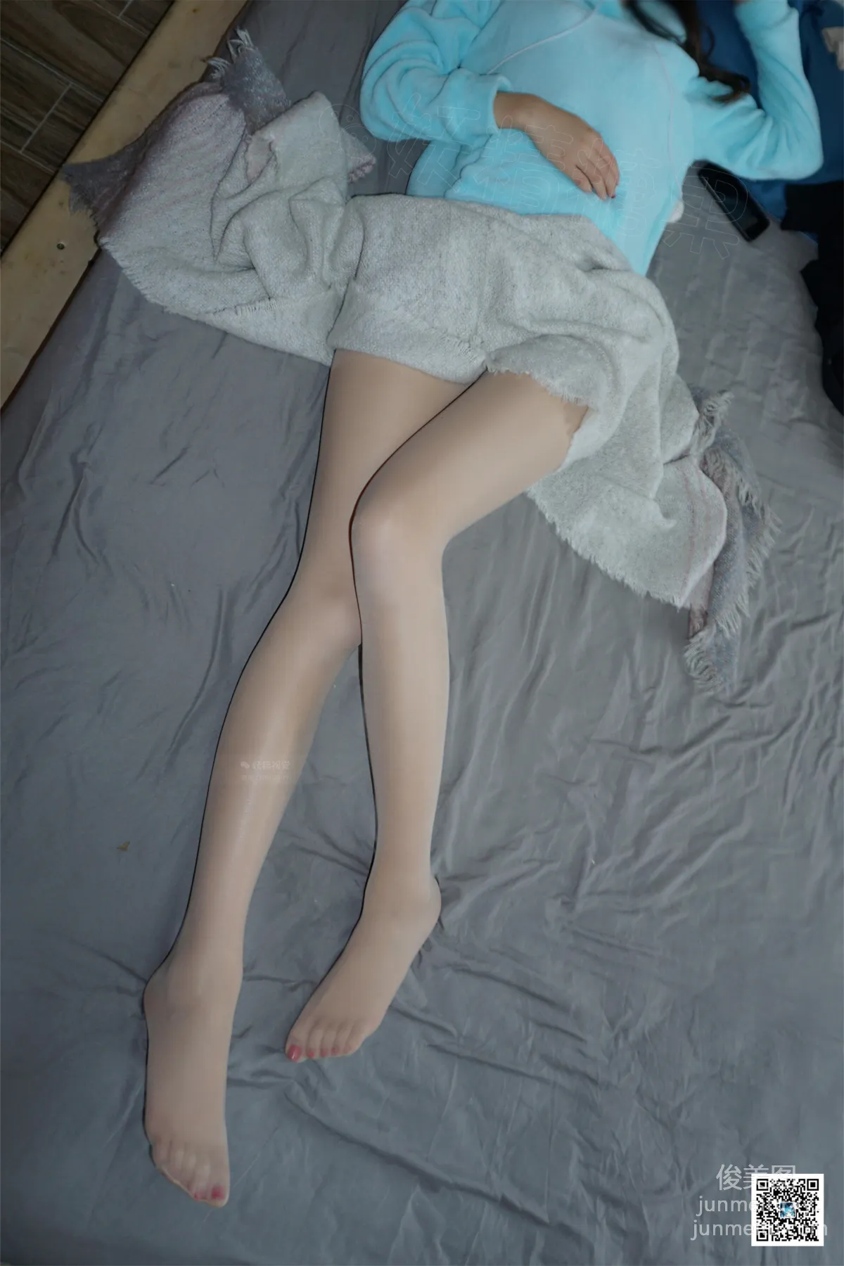 妖精视觉 NO.119 小茶 丝袜与睡裙的故事 [67P] page 37