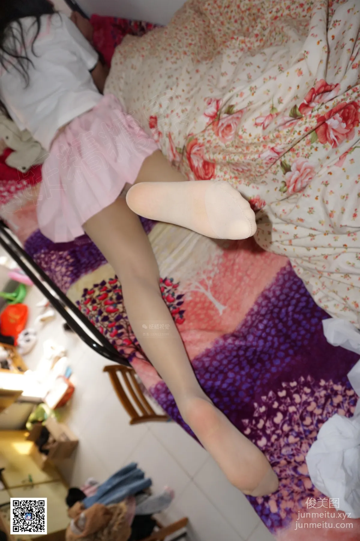 妖精视觉 NO.120 妖妖 穿拖鞋的丝袜仙女 [39P] page 28