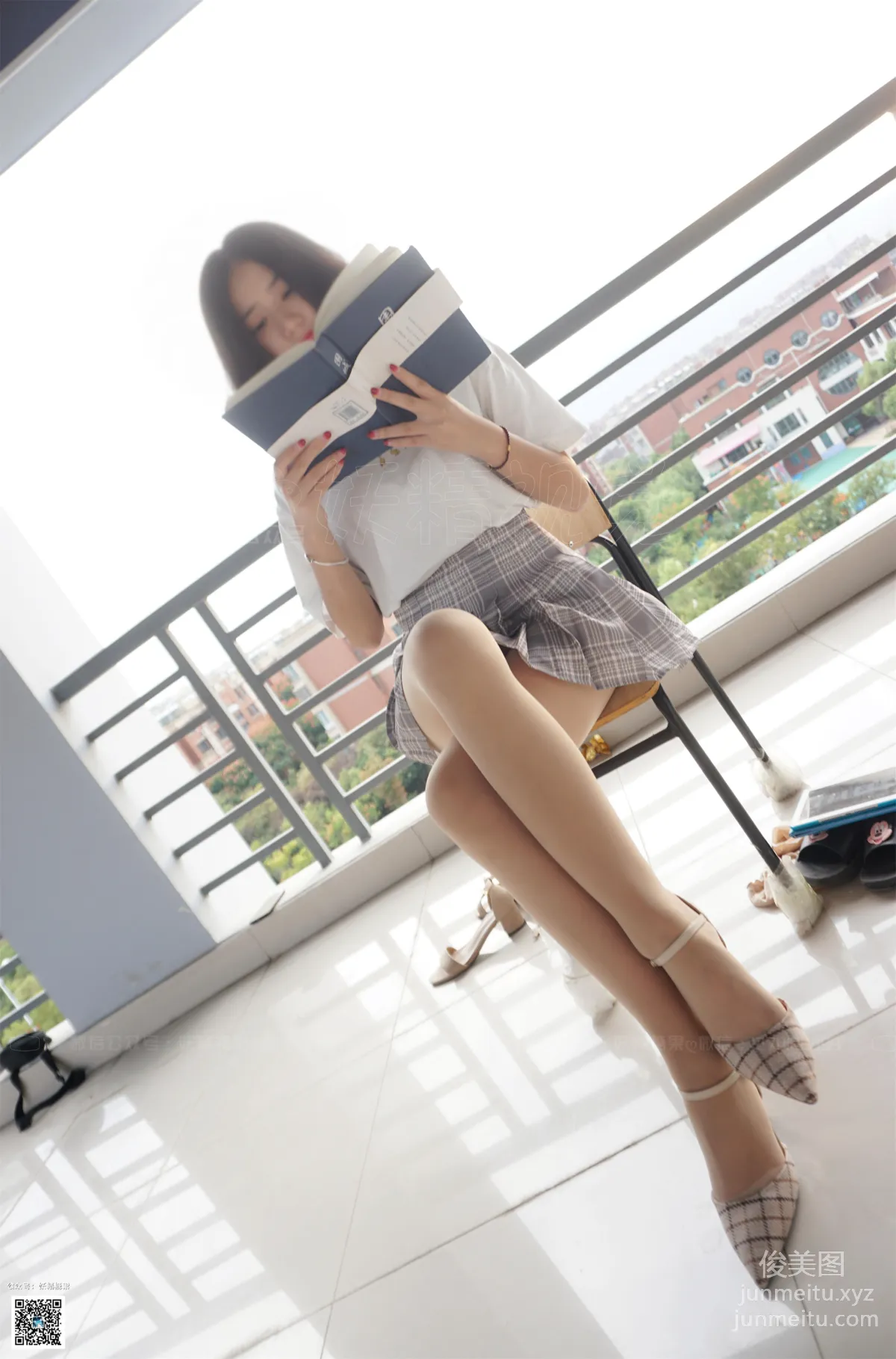 妖精视觉 NO.186 冬冬-看她，会上瘾？ [63P] page 29