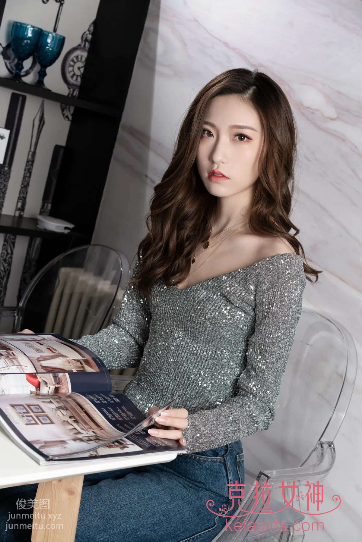 [KeLaGirls克拉女神] 2019.06.03《银装小翘臀》芊芊 page 3