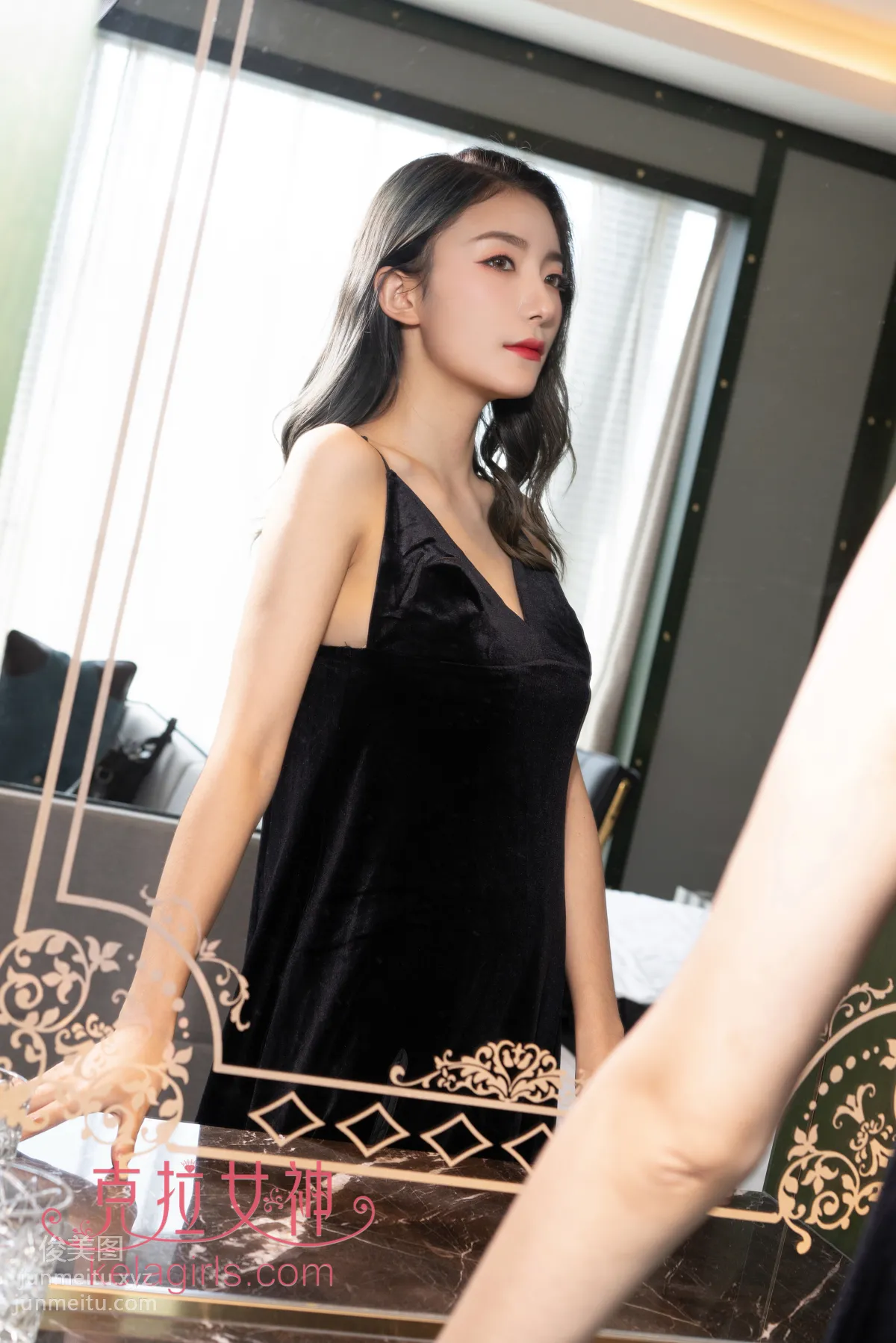 [KeLaGirls克拉女神] 2019.06.28《名媛赤足》苏展 page 7