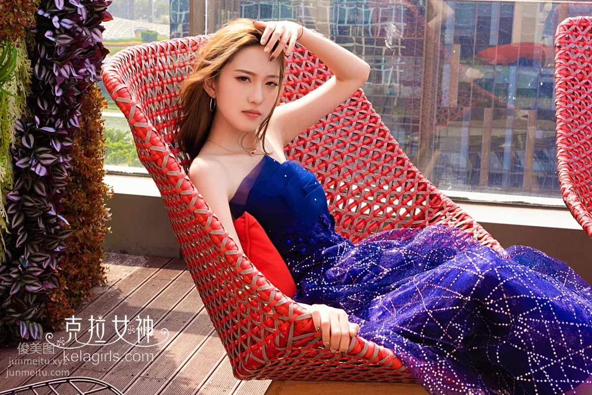 [KeLaGirls克拉女神] 2019.08.25《天台露足》芊芊 page 19