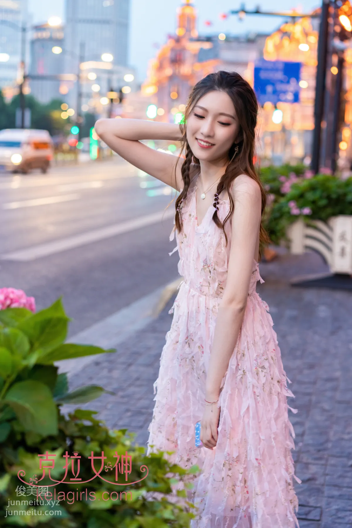 [KeLaGirls克拉女神] 2019.12.20《邂逅外滩》芊芊 page 18