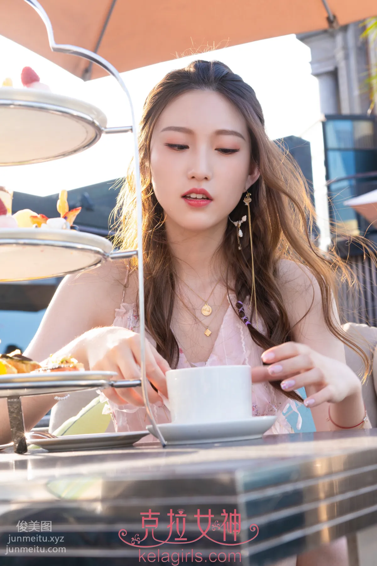 [KeLaGirls克拉女神] 2019.12.20《邂逅外滩》芊芊 page 6
