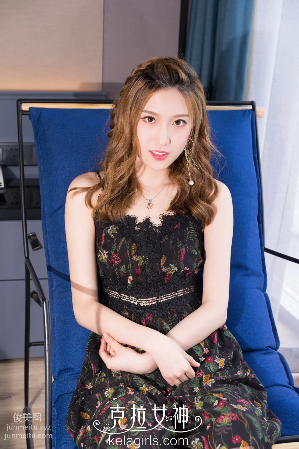 [KeLaGirls克拉女神] 2020.01.15《扣带露红趾》芊芊 page 2