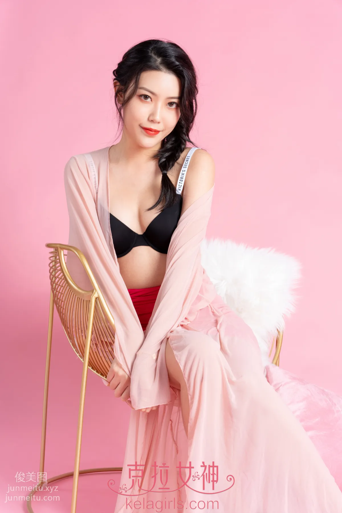 [KelaGirls克拉女神] 2020.08.31《粉红之魅》钟淇 page 28