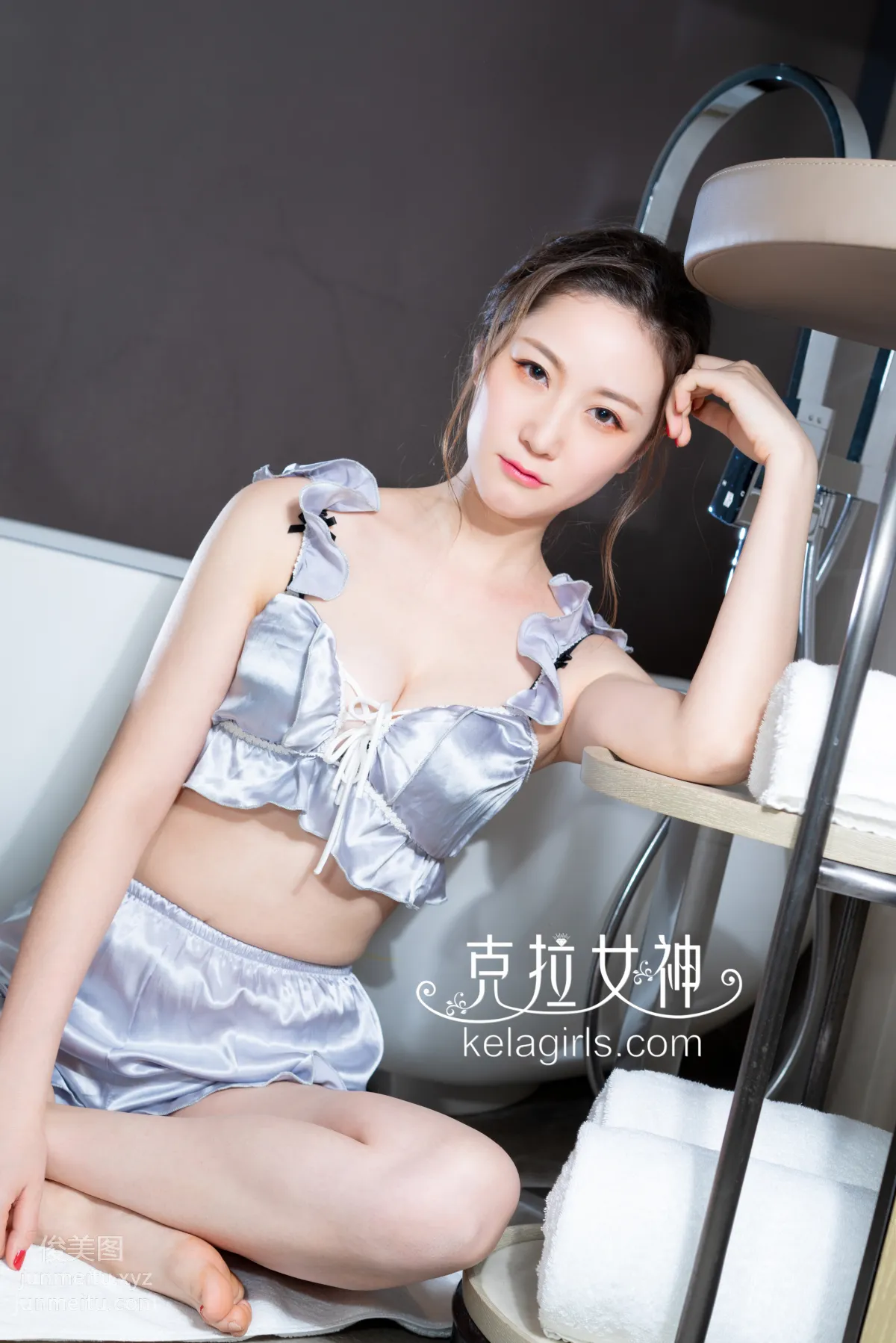 [Kelagirls克拉女神]2020.10.09《清凉小睡衣》杨暖[21P] page 10