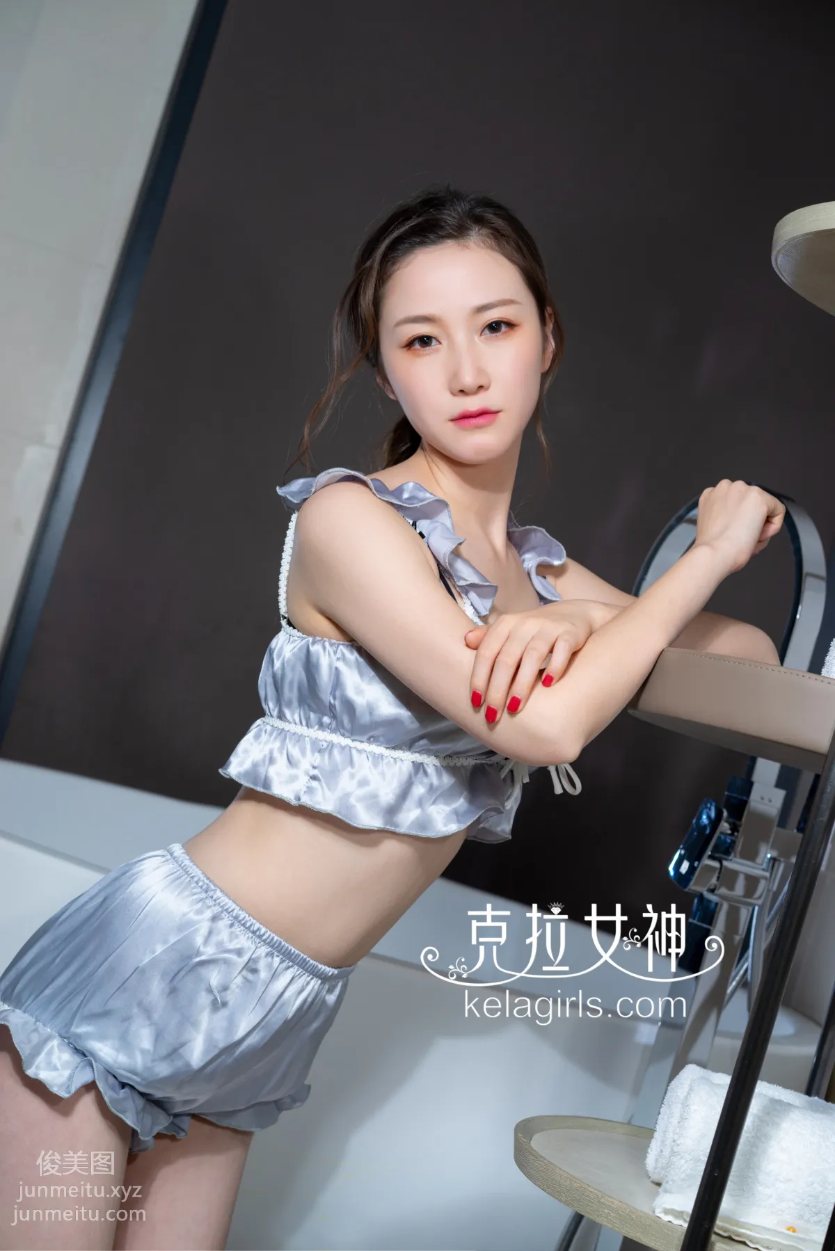[Kelagirls克拉女神]2020.10.09《清凉小睡衣》杨暖[21P] page 14