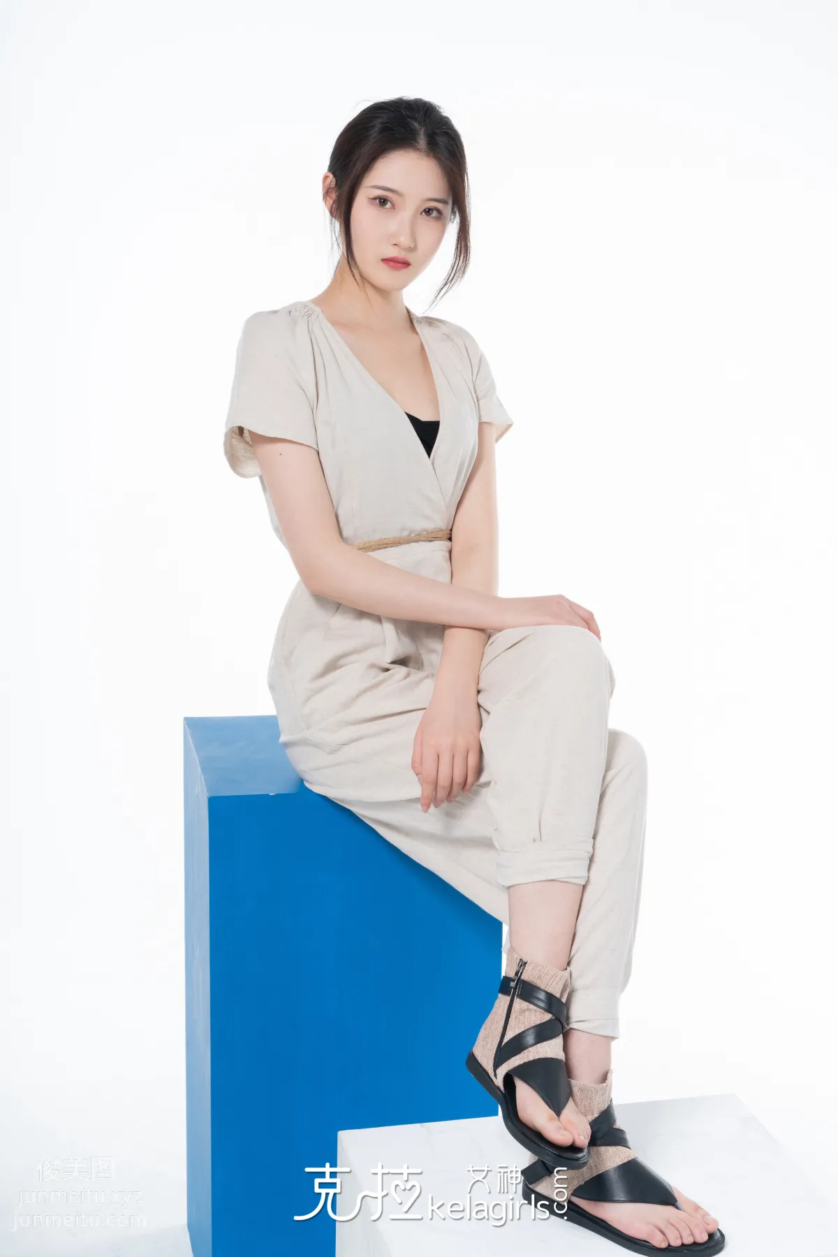[Kelagirls克拉女神]2021.12.21《脱鞋量脚》嘉萌[30P] page 7