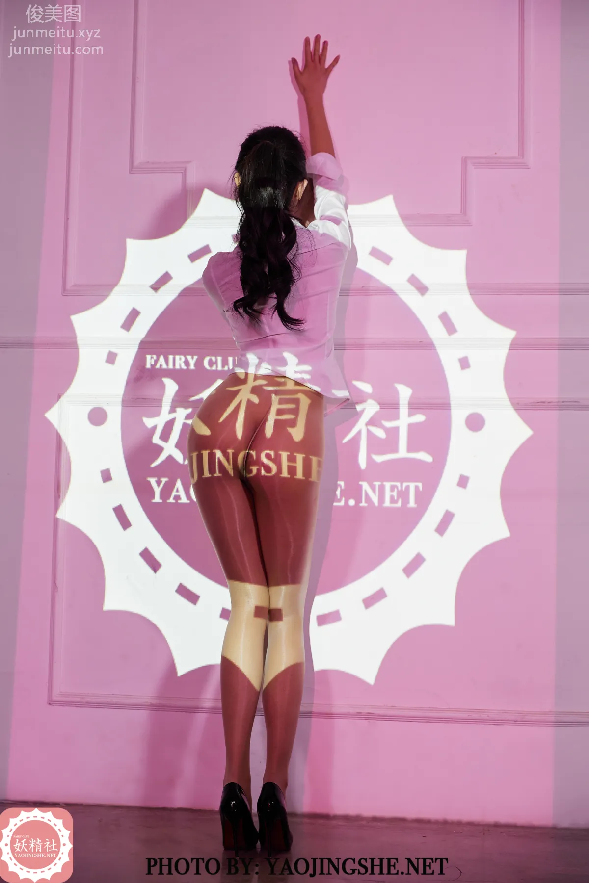 [FAIRY CLUB妖精社] 2020.03.10 T2003《光影美丝》唐飞飞&苏伟&爱优蜜-极品无内丝T系列 page 15