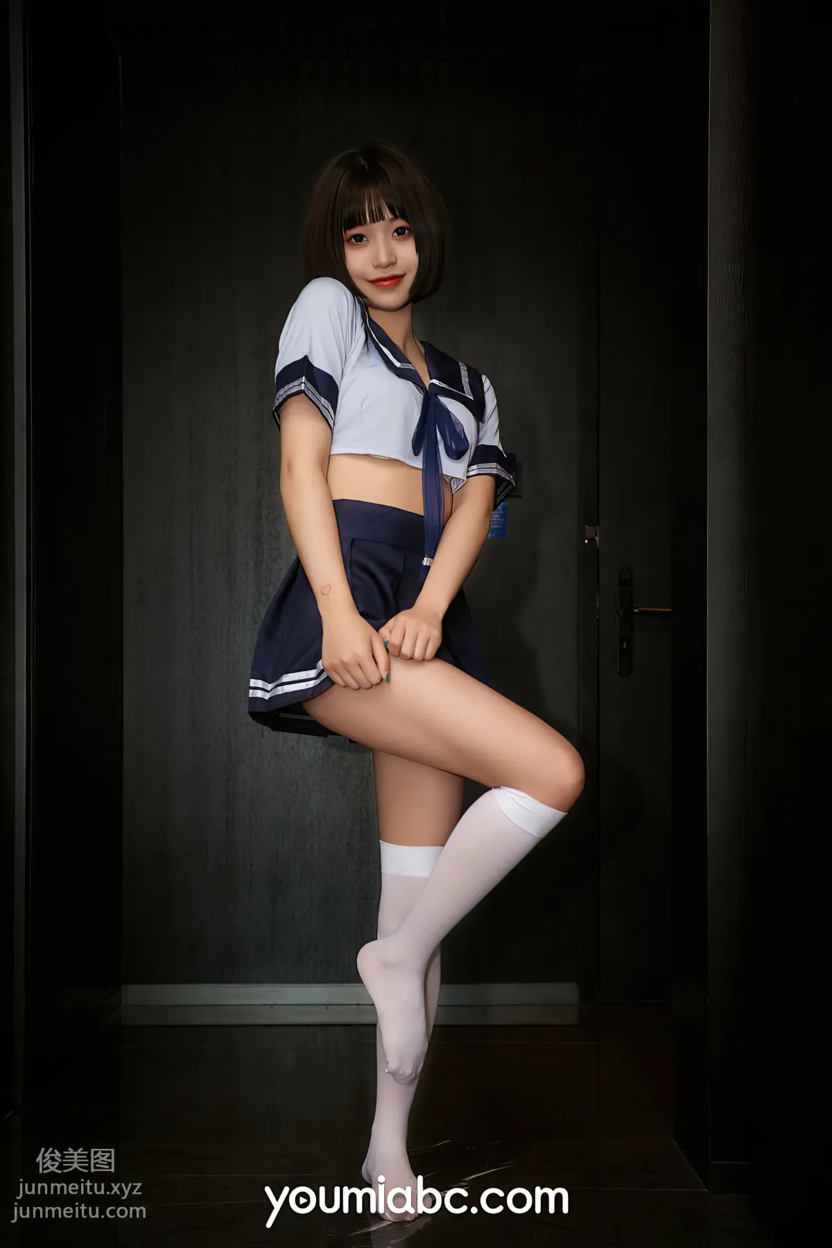 784：[YouMi尤蜜]2021.07.19 放学等我 萌萌[28P] page 17