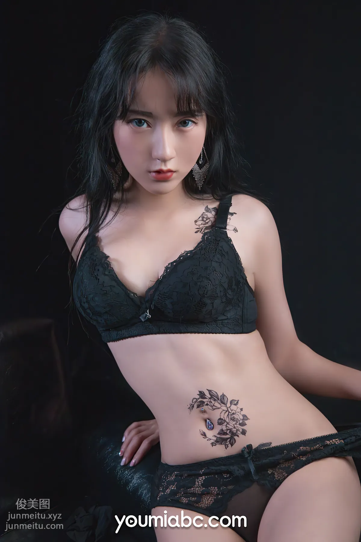 786：[YouMi尤蜜]2021.07.19 霁夜 丰臣羽立[28P] page 25