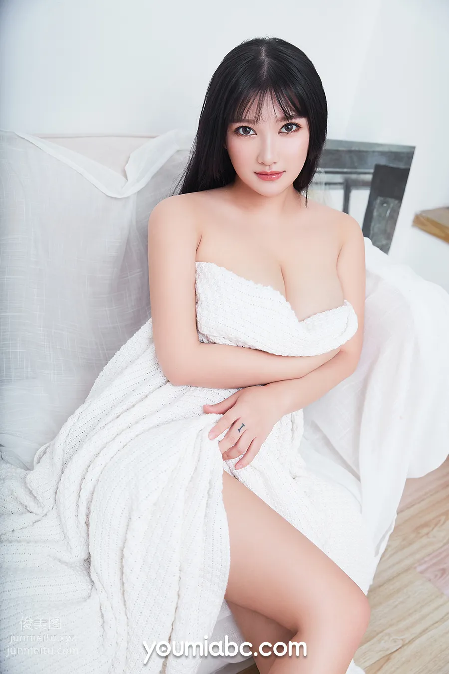 [YouMi尤蜜]2019.10.28 人形乳牛 小尤奈[49P] page 20