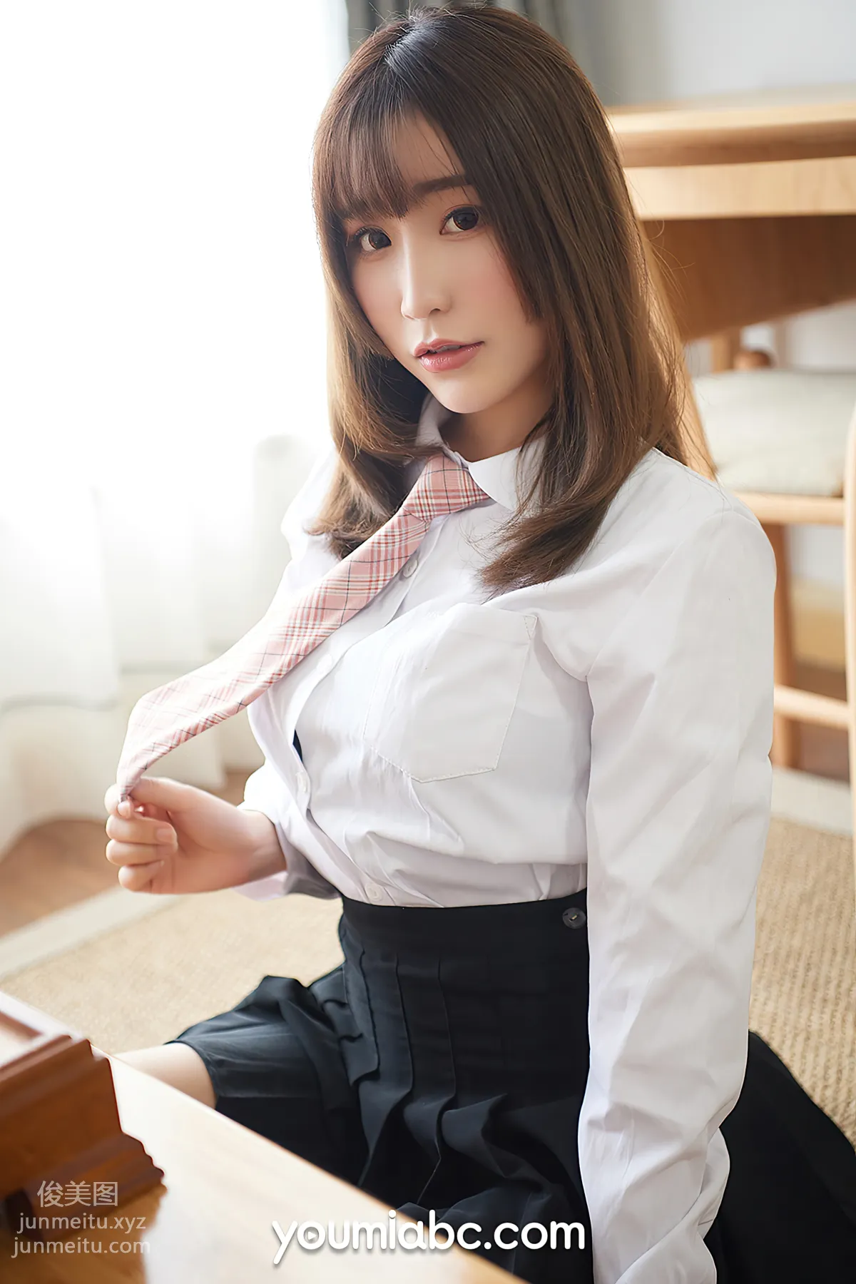 [YouMi尤蜜]2020.05.03 学生妹の制服诱惑 绯月樱-Cherry[50P] page 10