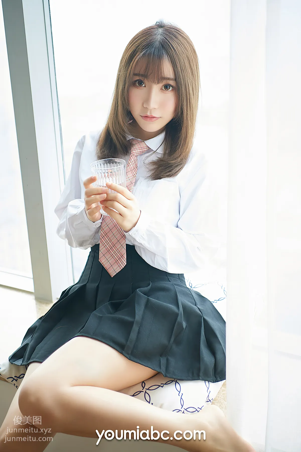 [YouMi尤蜜]2020.05.03 学生妹の制服诱惑 绯月樱-Cherry[50P] page 17