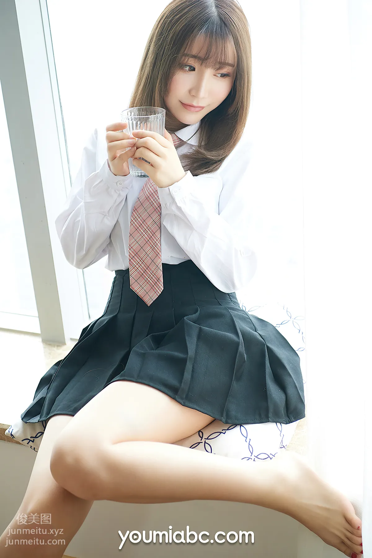 [YouMi尤蜜]2020.05.03 学生妹の制服诱惑 绯月樱-Cherry[50P] page 18