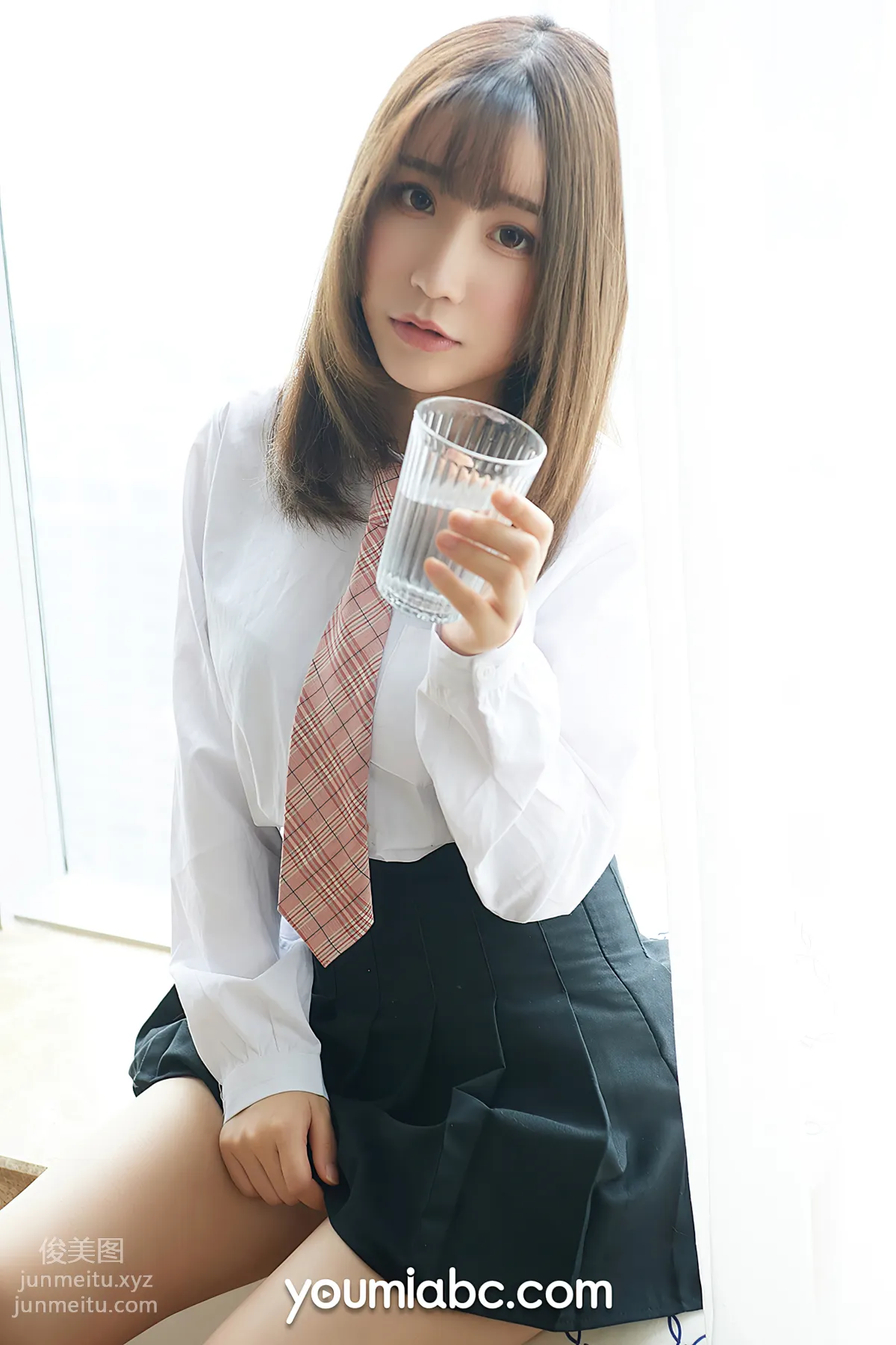 [YouMi尤蜜]2020.05.03 学生妹の制服诱惑 绯月樱-Cherry[50P] page 19