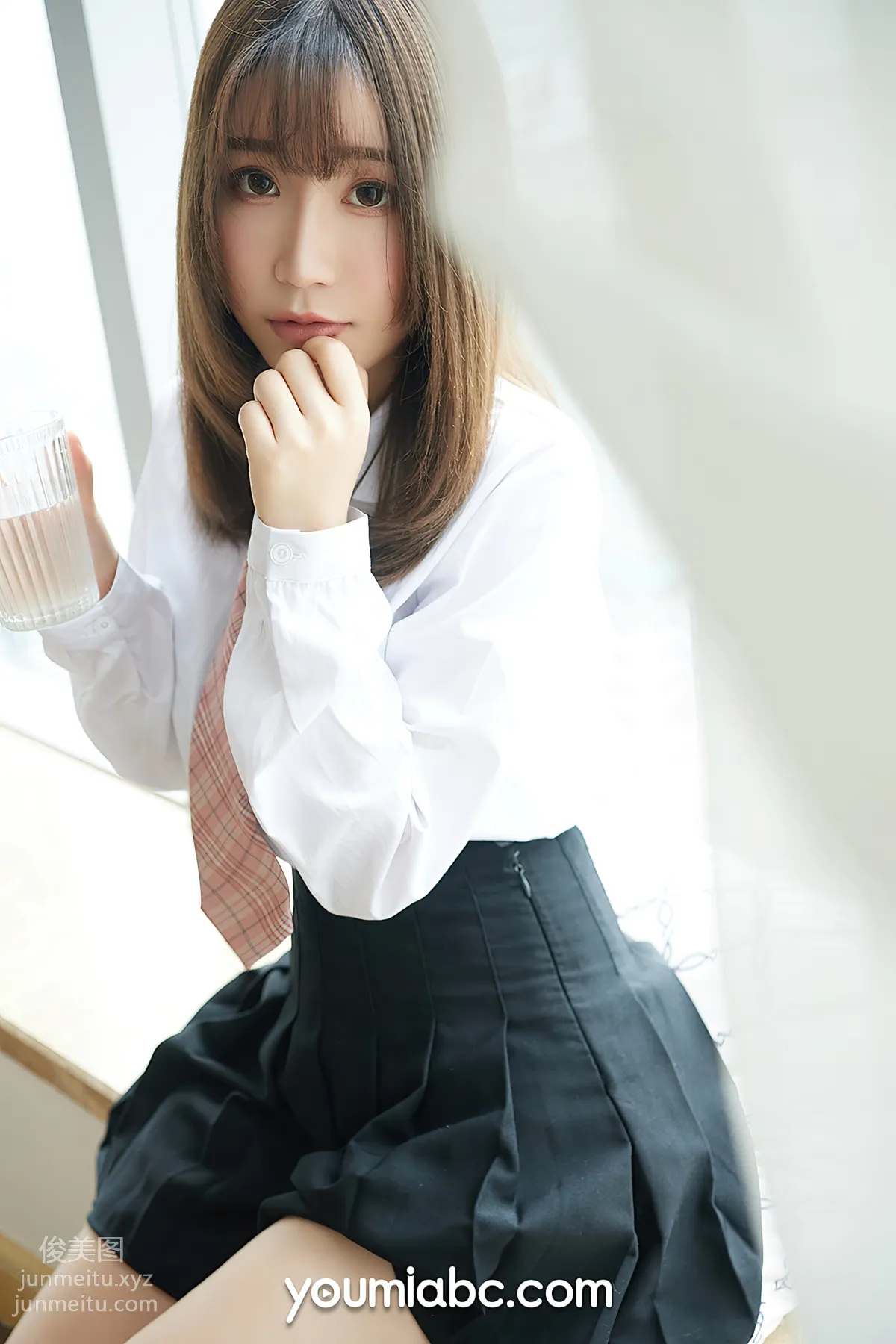 [YouMi尤蜜]2020.05.03 学生妹の制服诱惑 绯月樱-Cherry[50P] page 20