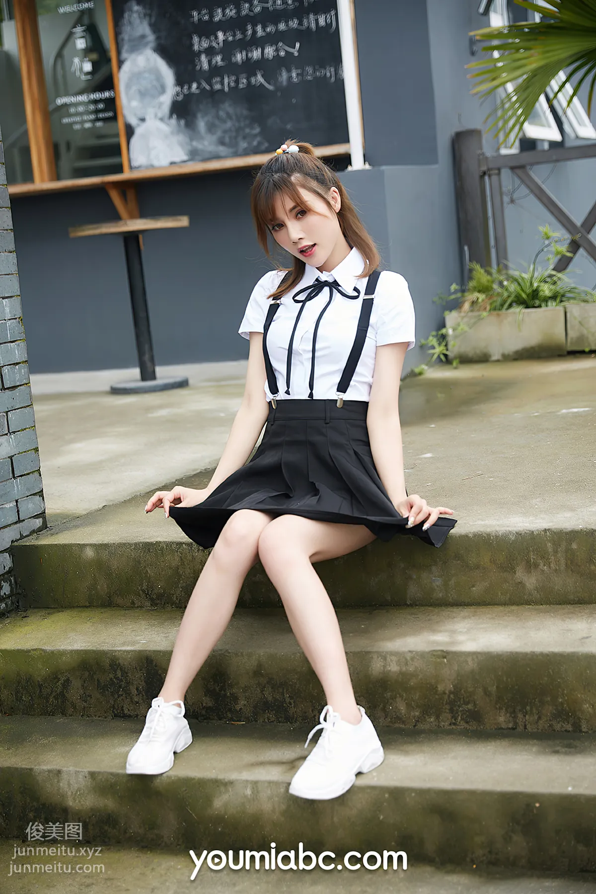 [YouMi尤蜜]2020.08.27 火辣女特工 奶茶Emily[35P] page 12