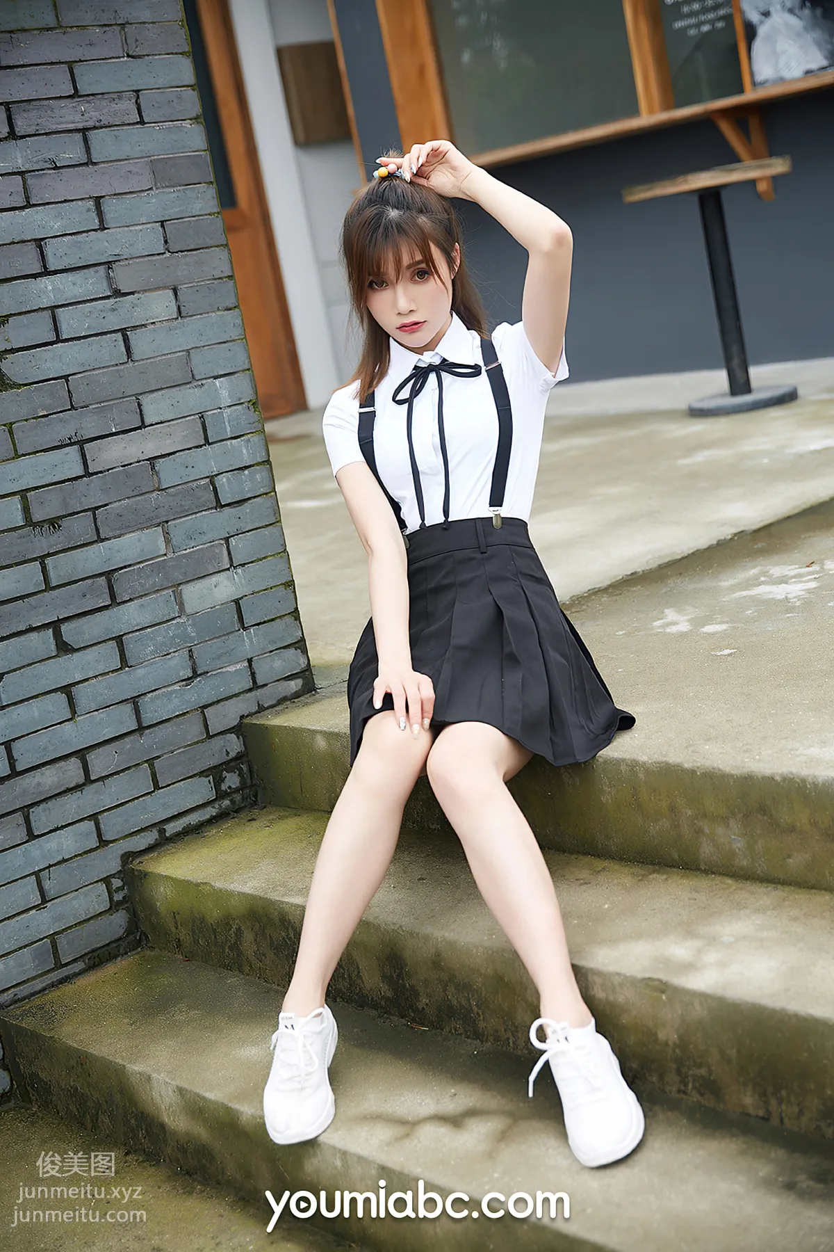 [YouMi尤蜜]2020.08.27 火辣女特工 奶茶Emily[35P] page 13