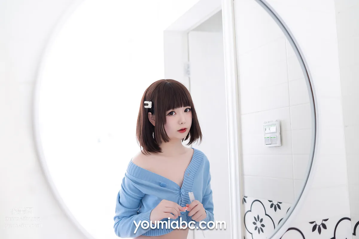 [YouMi尤蜜]2020.11.30 薄荷蓝之夏 向小圆[35P] page 8