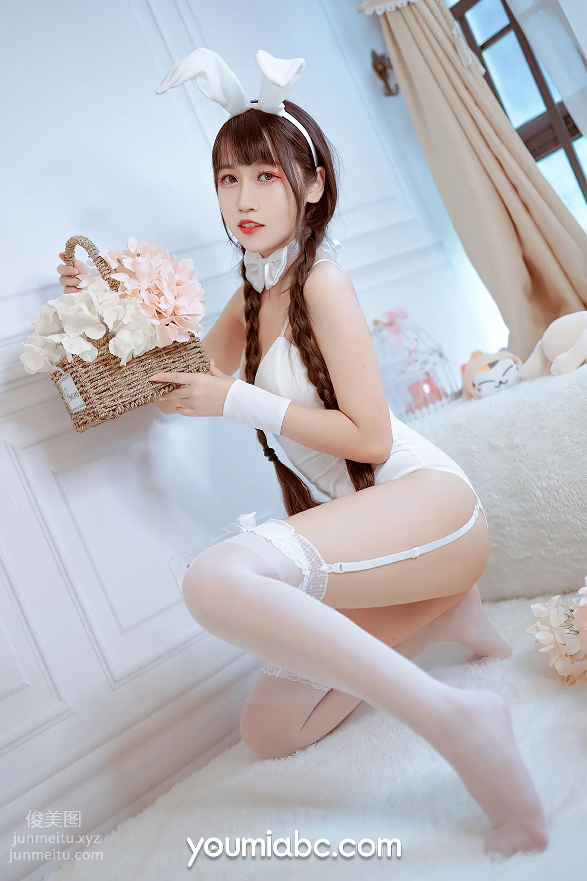 [YouMi尤蜜]2021.01.29 白兔侍女 呆猫[26P] page 14