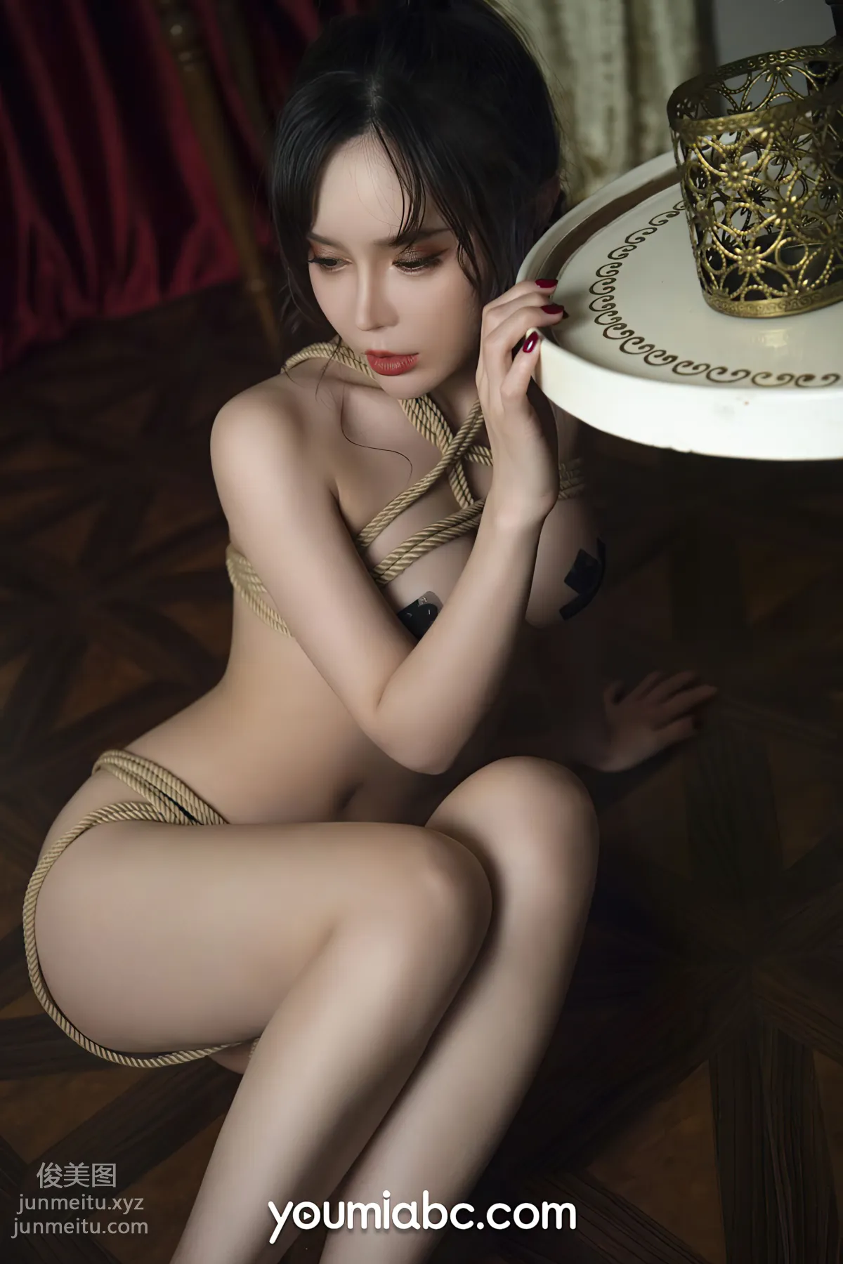[YouMi尤蜜]2021.08.23 深夜画廊 艾小青[30P] page 21