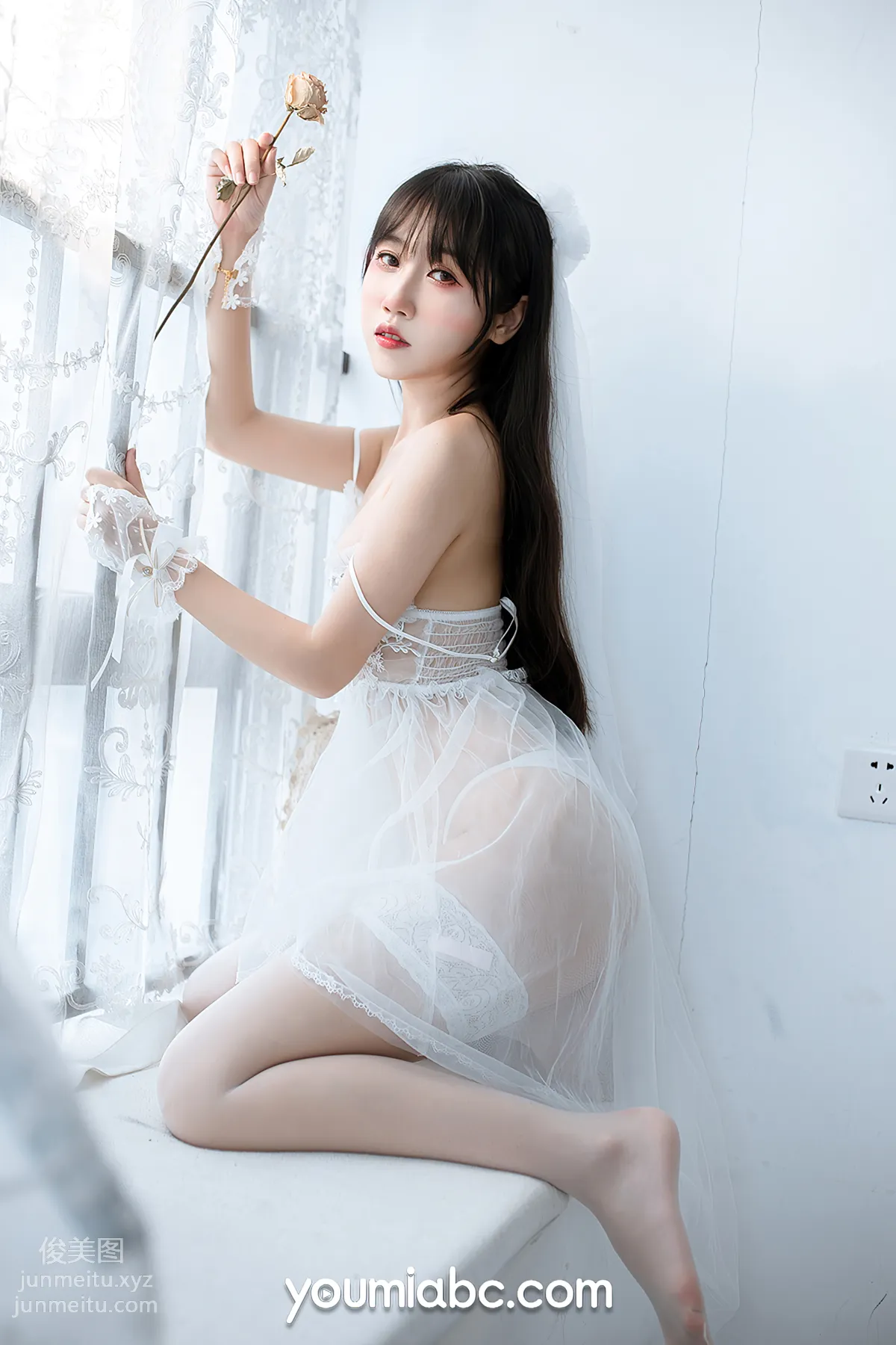 [YouMi尤蜜]2021.09.17 Dressed up 呆猫[21P] page 11