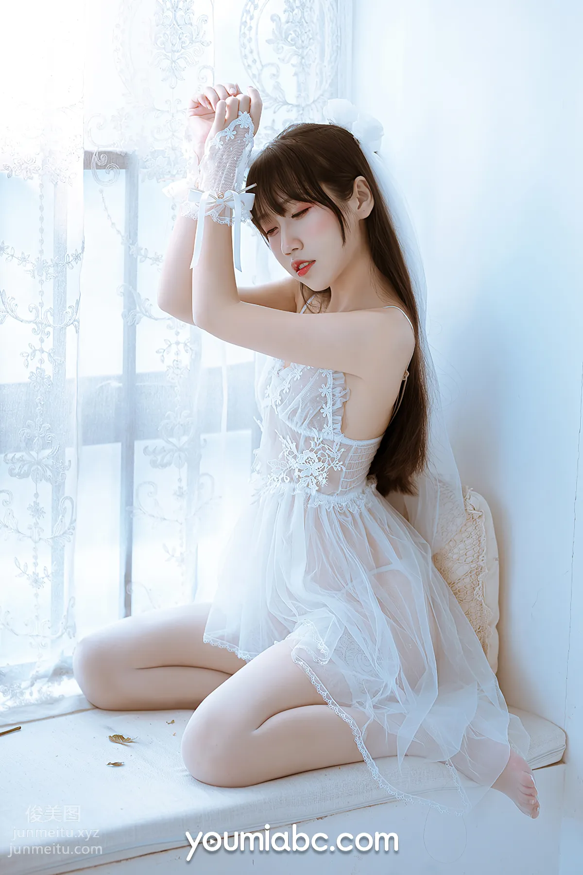 [YouMi尤蜜]2021.09.17 Dressed up 呆猫[21P] page 12