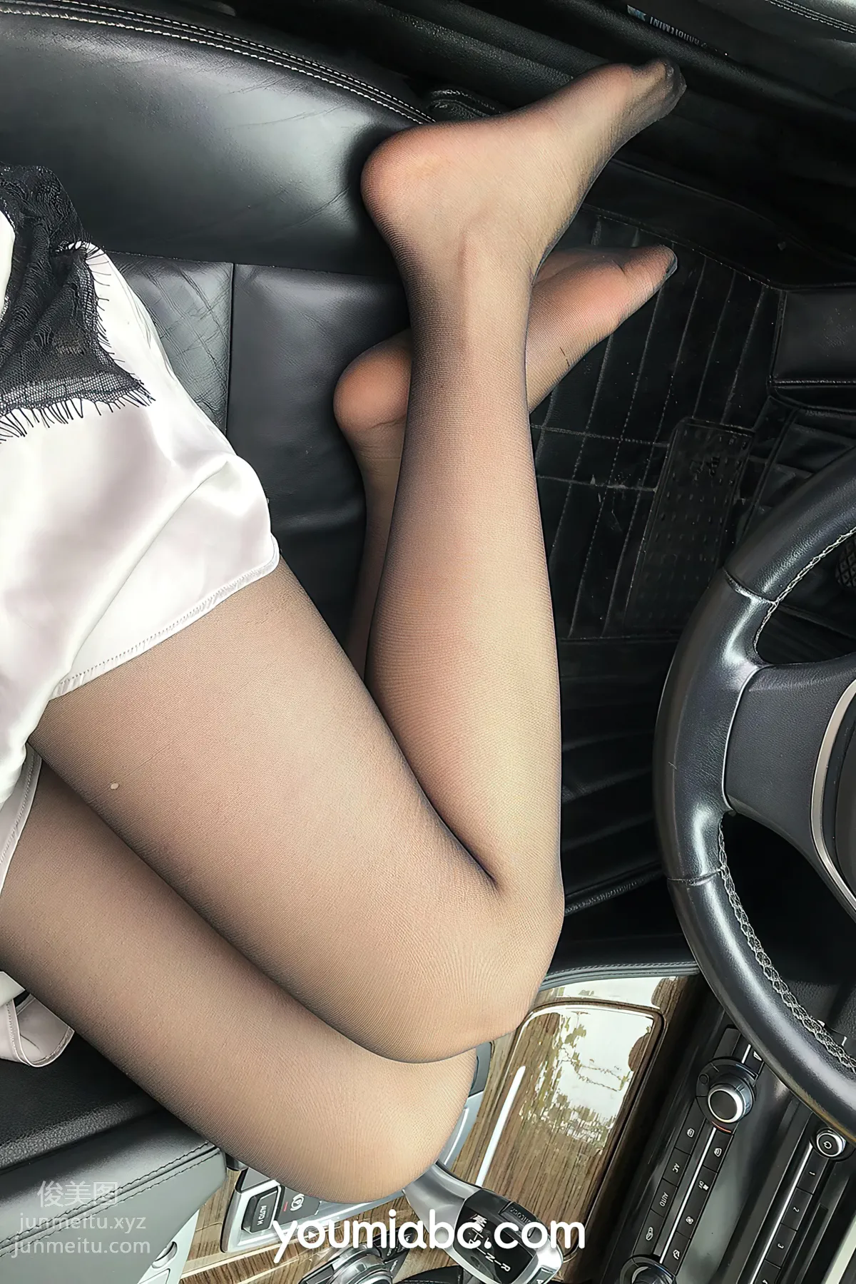 [YouMi尤蜜]2021.10.16 丝袜控 抖娘利世[53P] page 47