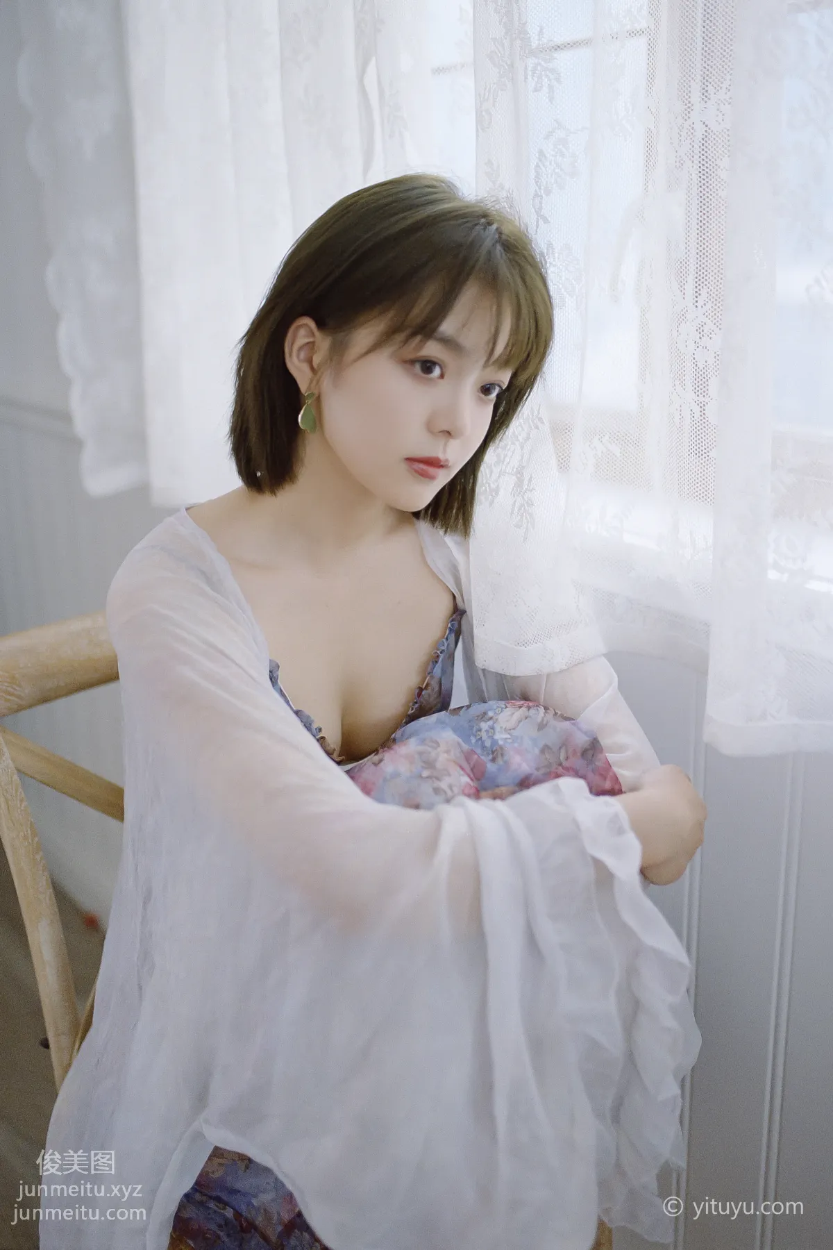 [YITUYU艺图语]2020.11.26 匆匆又夏天 carmen page 3
