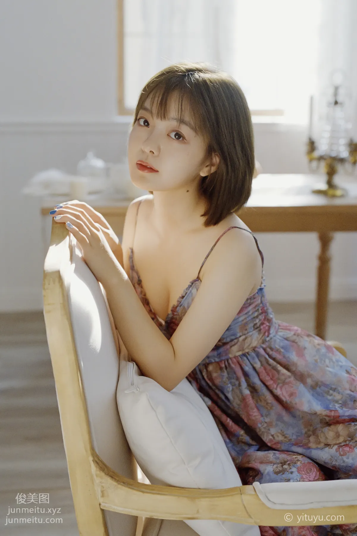 [YITUYU艺图语]2020.11.26 匆匆又夏天 carmen page 5