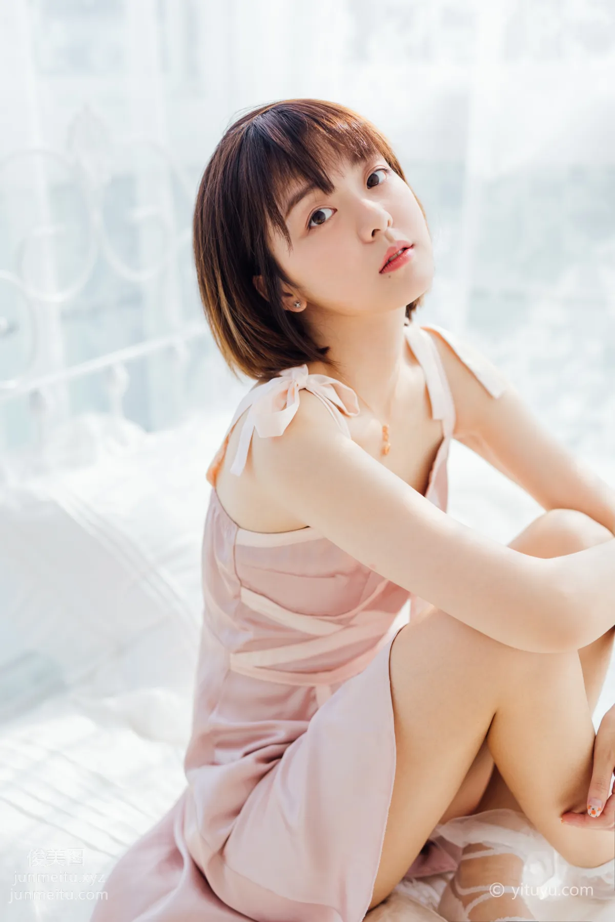 [YITUYU艺图语]2020.11.26 匆匆又夏天 carmen page 22