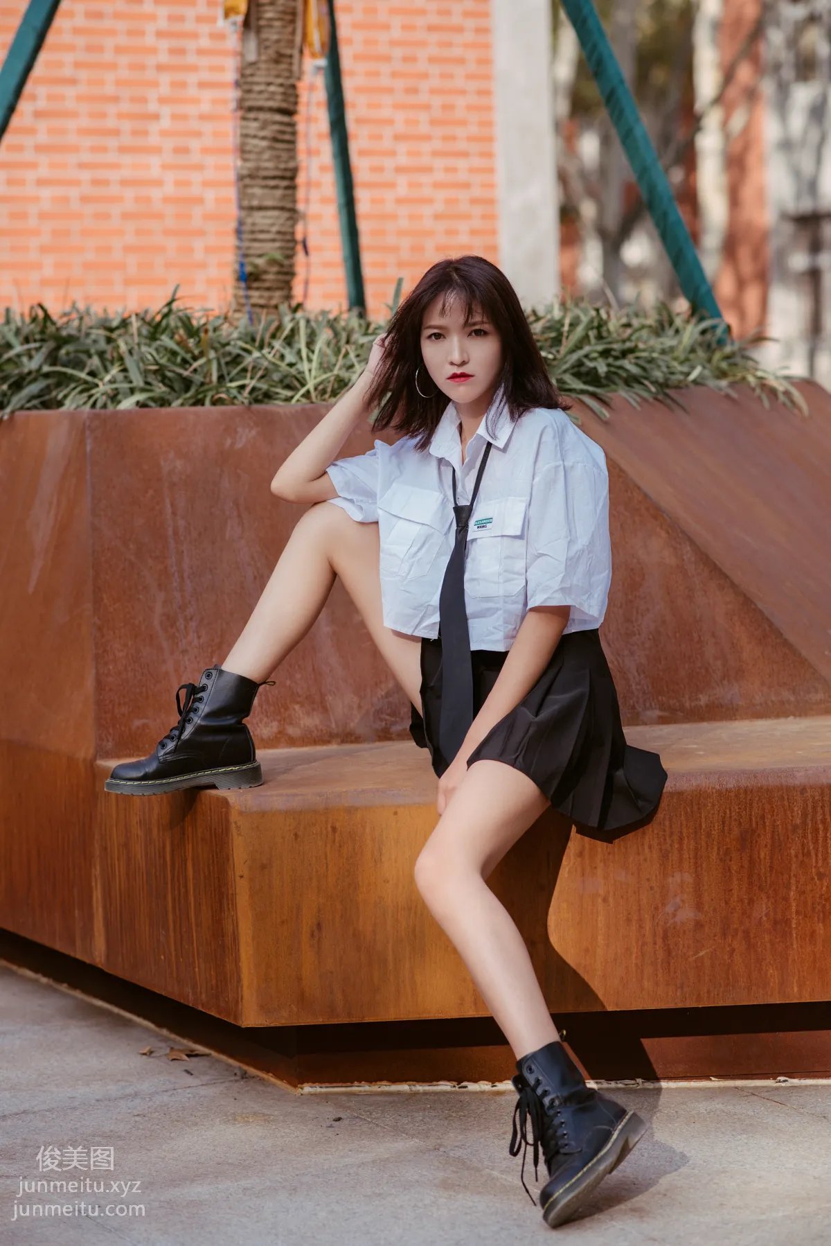 [YITUYU艺图语]2020.12.08 不良少女 Lily page 10