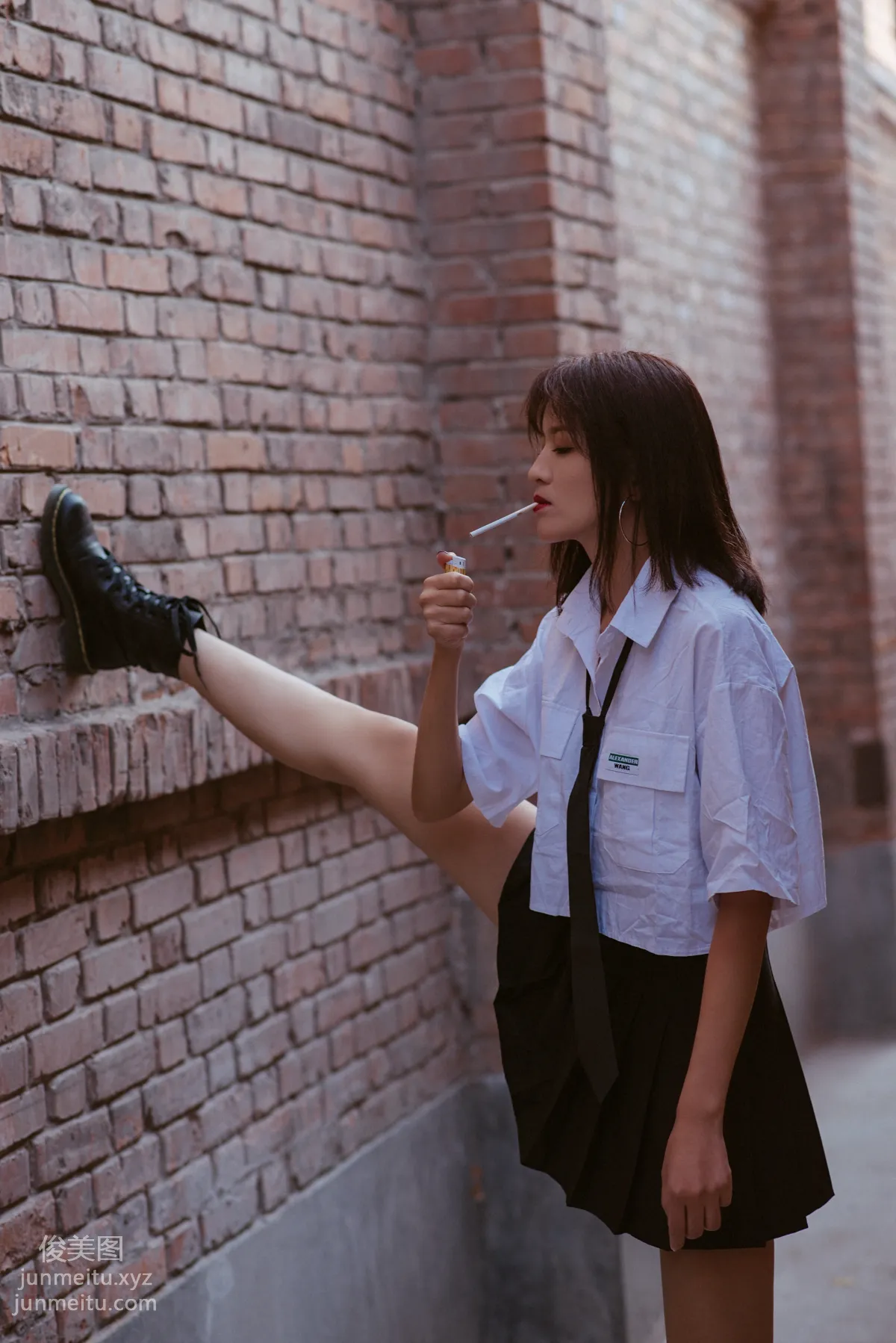 [YITUYU艺图语]2020.12.08 不良少女 Lily page 13