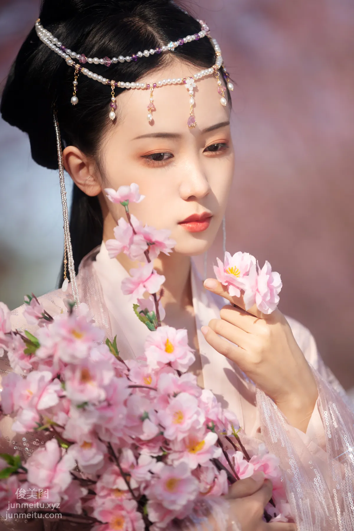 [YITUYU艺图语]2021.04.15 桃夭 小熊 page 6
