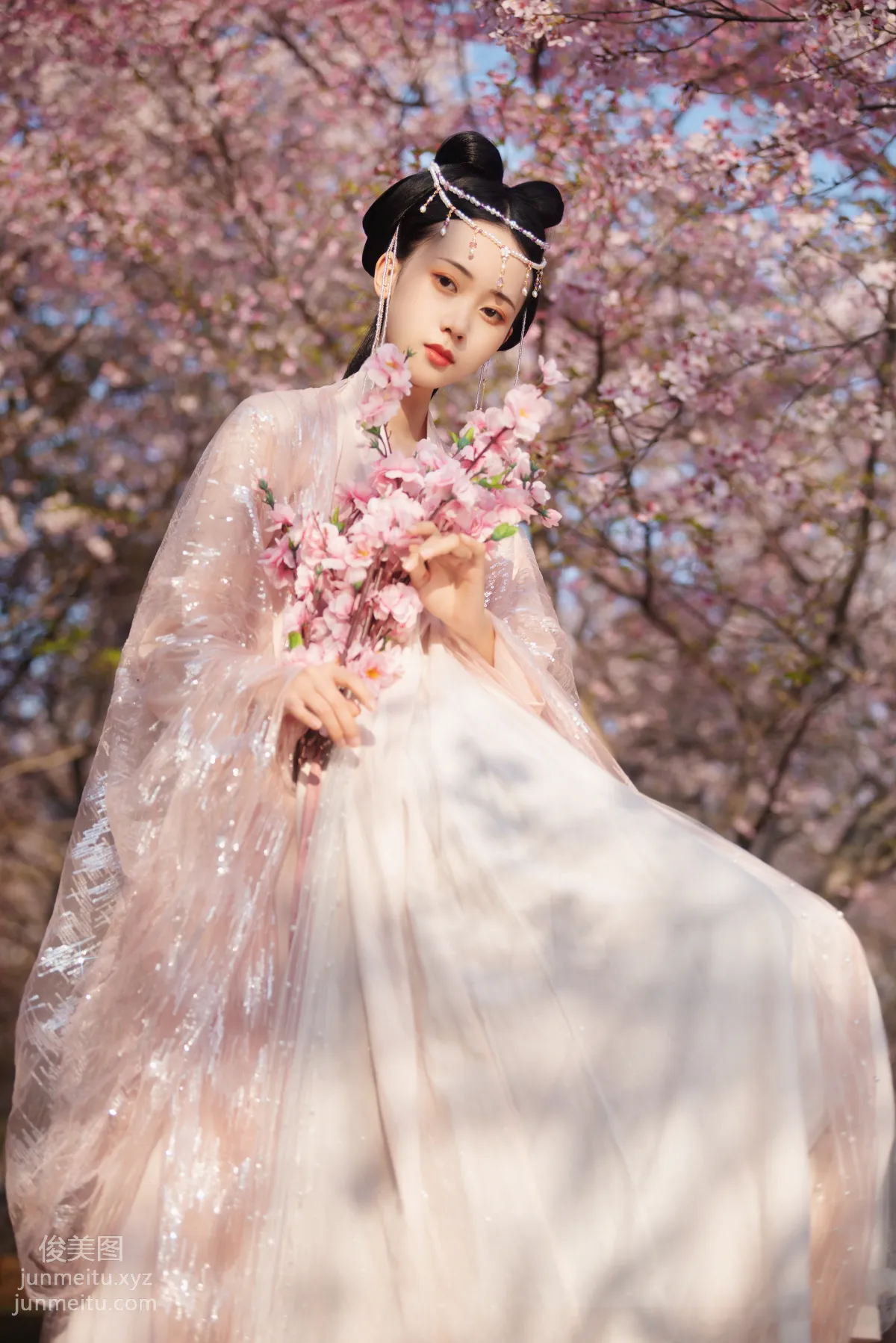 [YITUYU艺图语]2021.04.15 桃夭 小熊 page 14