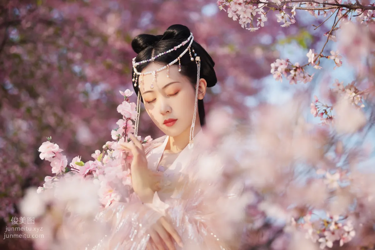 [YITUYU艺图语]2021.04.15 桃夭 小熊 page 26