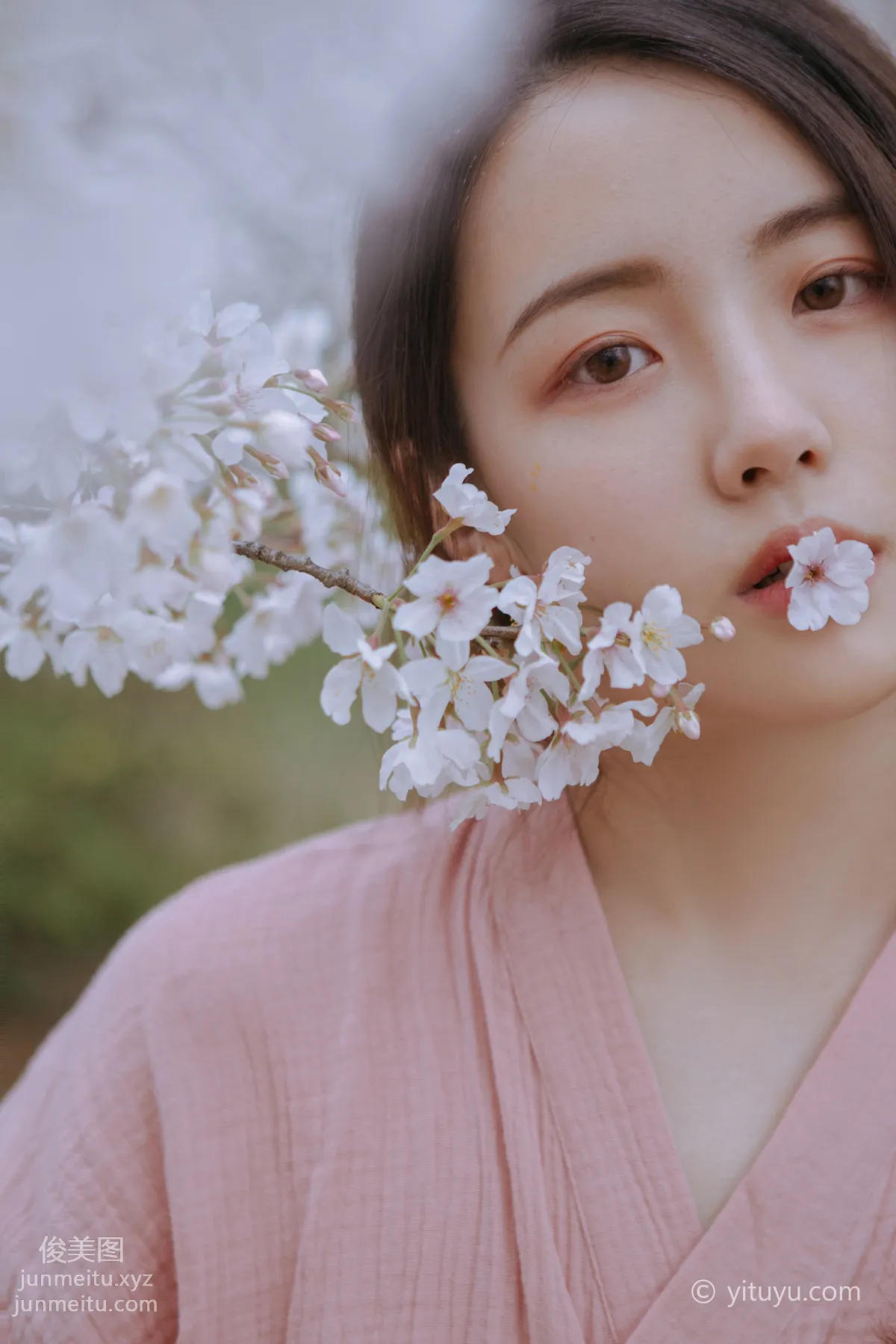[YITUYU艺图语]2021.05.19 起风渐暖，樱花将灿 一只小四月 page 6