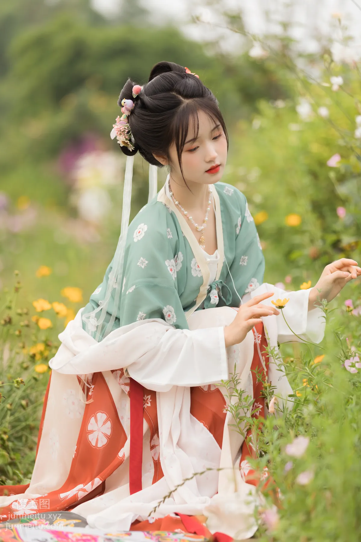 [YITUYU艺图语]2021.08.21 春日宴 miki小包子 page 23