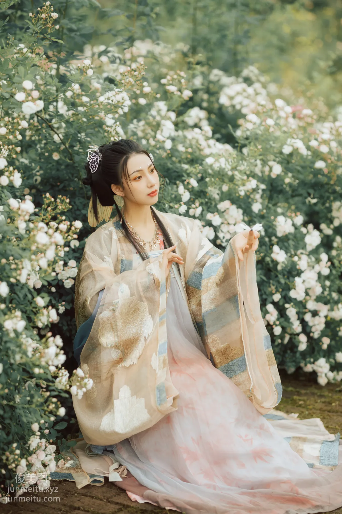 [YITUYU艺图语]2021.08.23 侍神令·八彩 牧牧 page 3