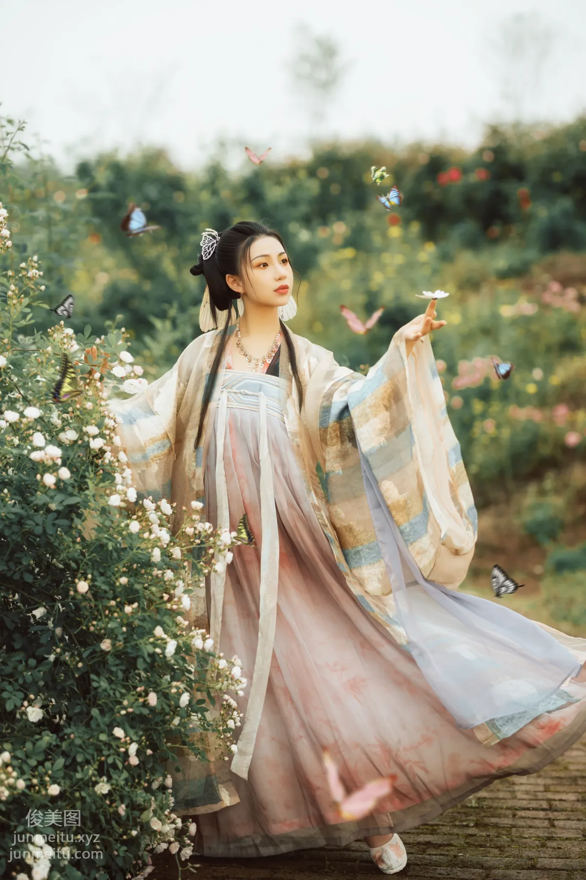 [YITUYU艺图语]2021.08.23 侍神令·八彩 牧牧 page 6