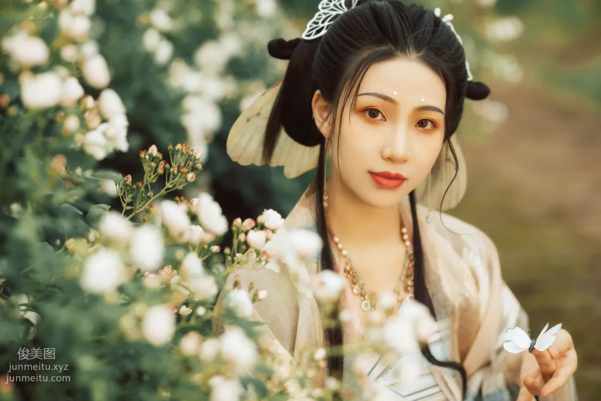 [YITUYU艺图语]2021.08.23 侍神令·八彩 牧牧 page 8