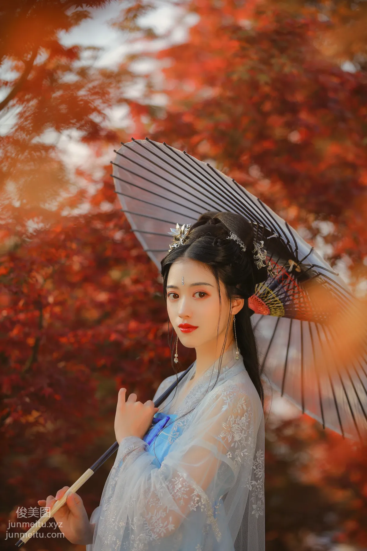 [YITUYU艺图语]2021.08.23 秋枫萧瑟 吉祥祥 page 20