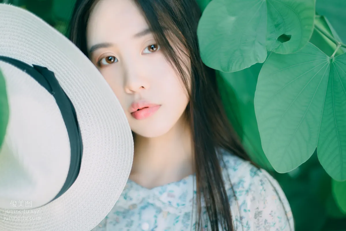 [YITUYU艺图语]2021.08.27 夏の彼女 张潇云 page 23