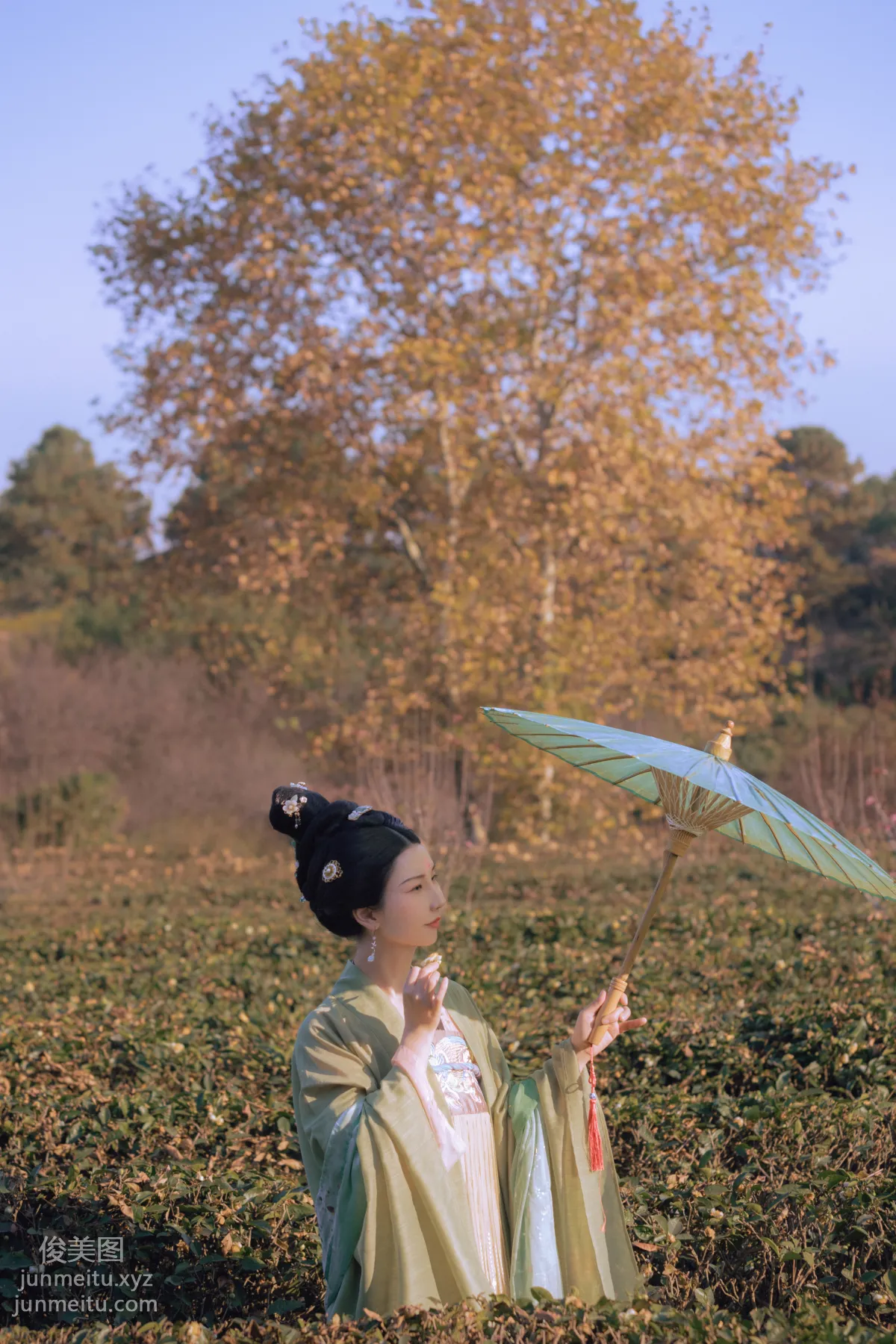 [YITUYU艺图语]2021.09.27 苏幕遮 唱小游 page 20
